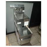 GLASTENDER BSA-12 BAR HAND SINK STATION 12" X 24"