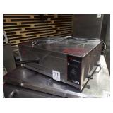 WISCO INDUSTRIES PIZZA OVEN MODEL 421