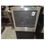 HOSHIZAKI UNDERCOUNTER AIR COOLED ICE MACHINE