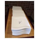 LOT OF 40 SQUARE PLATES 10"