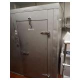 MR WINTER 8X6 WALK IN COOLER - 90" TALL