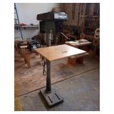 DELTA 17-900 12 SPEED DRILL PRESS