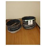 LOT OF 17 SERVING BASKETS