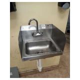 HAND SINK WITH SIDE GUARD 17" X 16"