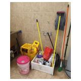 LOT CLEANING TOOLS & BOTTLES