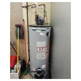 AO SMITH NATURAL GAS WATER HEATER G6-PDT-5045NV