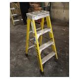 WERNER 4 FT LADDER