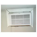 LG AC 6000 BTU LW6017R