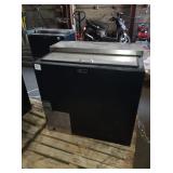 PERLICK 3 FT SELF CONTAINED BOTTLE COOLER BC36-1