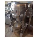 HOBART 60 QT MIXER