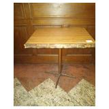 ANTIQUE WOOD TRIM TABLE 24" X 29"