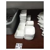 LOT OF 25 ASSORTED CERAMICS
