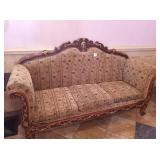 SOFA GOLD LEAF TRIMMED