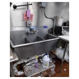 3 COMPARTMENT SS SINK 39" X 17"