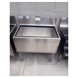 GLASTENDER IBA30CP10 ICE BIN 30" X 19"