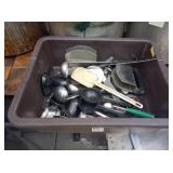LOT UTENSILS