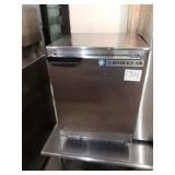 BEVERAGE AIR SELF CONTAINED REFRIGERATED LOWBOY