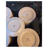 ONEIDA BRIANA 9" FINE PORCELAIN PLATES