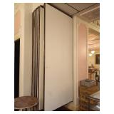 ROOM DIVIDER