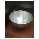 LARGE BOWL WITH HANDLES 25-1/2"