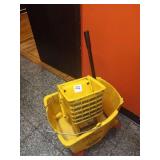 MOP PAIL & STRAINER