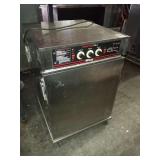 BEVLES TENDER TOUCH ROASTER LOW TEMP OVEN