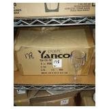 NEW LOT OF 20 PLASTIC 8 OZ WINE GLASSES