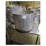 POT 17-1/2" DIA x 16" TALL