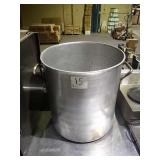 POT 14" DIA  x 16" TALL