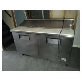 TRUE 5 FT SELF CONTAINED BAIN MARIE SANDWICH PREP