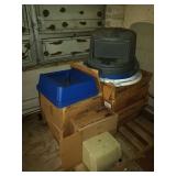 NEW LOT OF ASSORTED GARBAGE LIDS