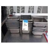 LOT OF 28 SS PANS