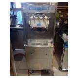 TAYLOR 2 FLAVOR & TWIST SOFT SERVE & FROYO MACHINE