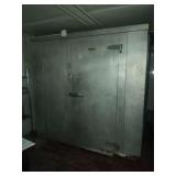 8 X 8 WALK IN COOLER WITH FLOOR - 91" TALL
