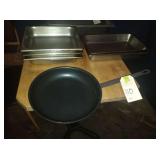 LARGE FRY PAN