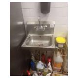 HAND SINK 17" X 15"