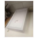 RECTANGULAR PLASTIC PLATTERS 11" X 18"