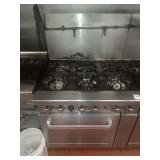 6 BURNER GAS STOVE WITH OVEN