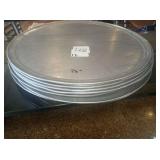 LOT OF 17 PIZZA TRAYS 20"