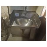 HAND SINK 19" X 15"
