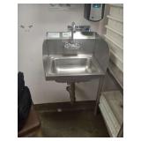 HAND SINK 17" X 15-1/2"