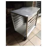 HALF SIZE PAN RACK ON WHEELS