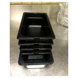 LOT OF 5 PLASTIC PANS