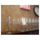 LOT OF 32 WINE GLASSES