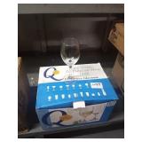 BOX OF QUALITE GLASSES