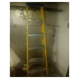 6 FT LADDER