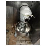 HOBART 20 QT MIXER