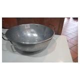 COLANDER