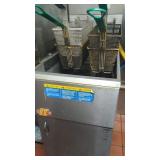 PITCO GAS FRYER MODEL 40D