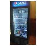 QBD GLASS DOOR REFRIGERATOR CD26-HC